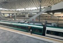 El Tren Maya mexicano, un año entre metas sin cumplir y demandas de mejor servicio Tren Maya
