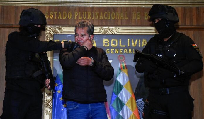 exdirector de la Fuerza Especial de Lucha Contra el Narcotráfico (Felcn), Maximiliano Dávila, (2) exdirector de la Fuerza Especial de Lucha Contra el Narcotráfico (Felcn), Maximiliano Dávila, (2)