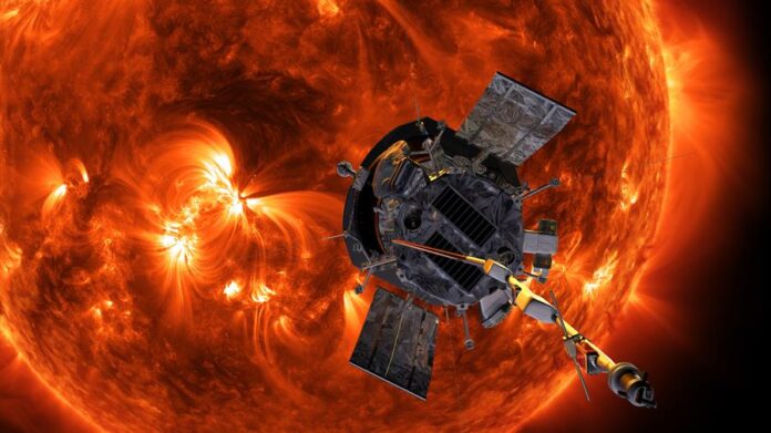 sonda espacial solar Parker acercándose al sol.