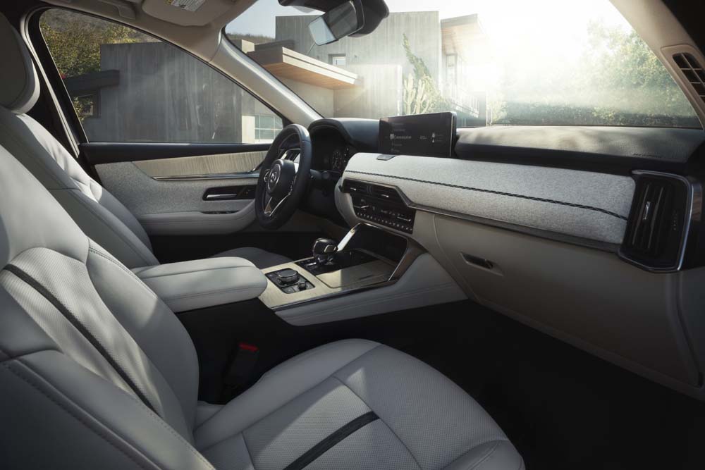 2025 Mazda CX-90 - 14 - Original