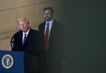 Trump promete una "era dorada" para EE.UU. y presenta su victoria como una reconquista