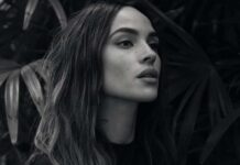 Adria Arjona sigue celebrando una carrera exitosa con su nueva película, “Los Frikis” Los Frikis