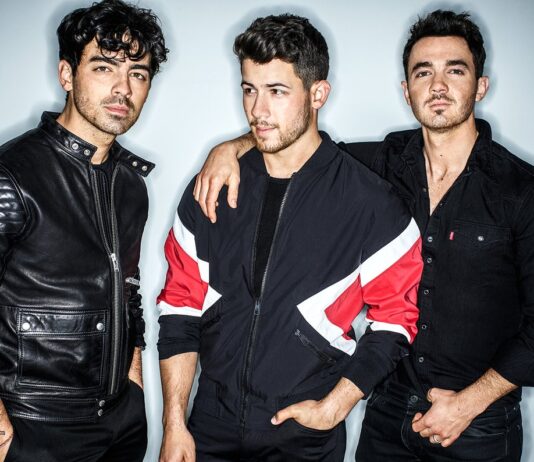 Los Jonas Brothers regresan a Disney para protagonizar una comedia navideña Jonas-Brothers