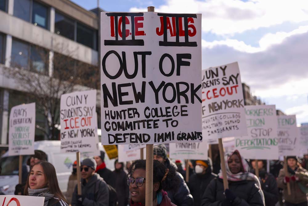 Multitud se moviliza en Nueva York