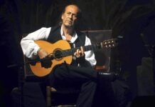 Paco de Lucía durante un concierto en Marbella