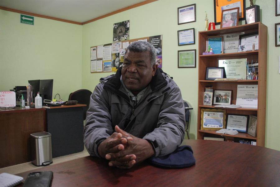 pastor Héctor Silva, director del albergue Senda de Vida 2