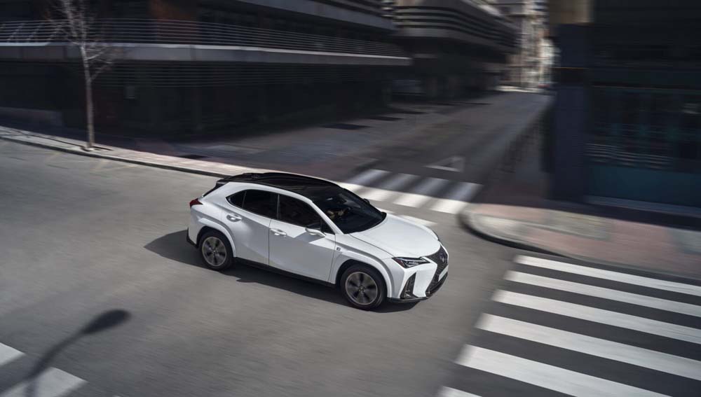 2025_Lexus_UXh_FSPORT_012-1500x851