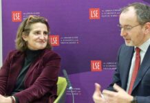 Teresa Ribera: Sorprende que Trump negocie la seguridad europea con Rusia, "el agresor" La vicepresidenta ejecutiva para una Transición Limpia, Justa y Competitiva de la Comisión Europea, Teresa Ribera