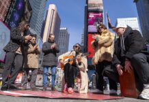 La Fundación Paco de Lucía realiza una presentación 'sorpresa' de flamenco en Times Square