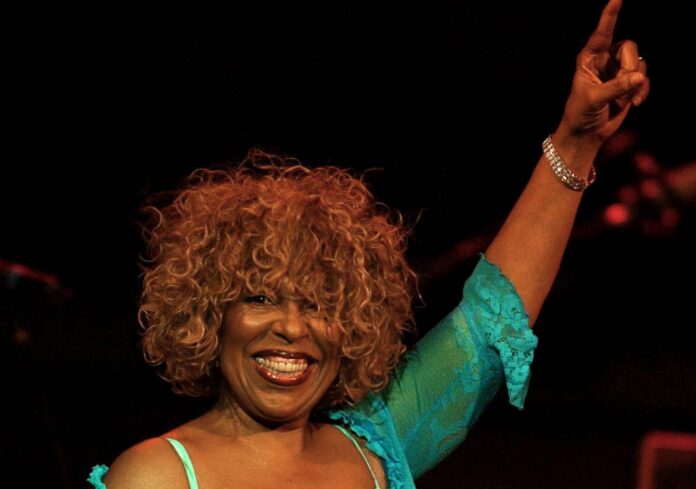 Roberta Flack,