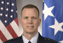 el general Gregory Guillot.