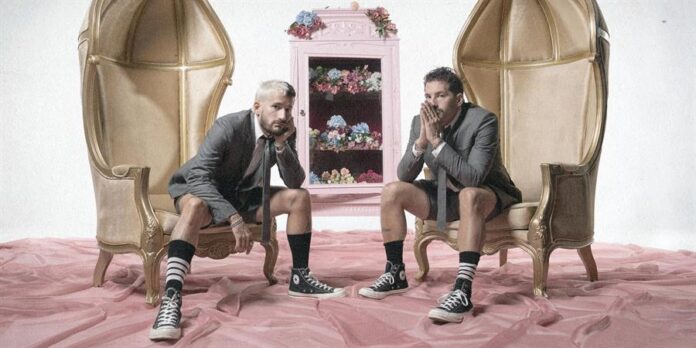 los hermanos Ricardo y Mauricio Reglero, conocidos artísticamente como Mau y Ricky
