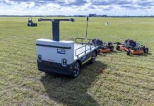 prototipo de vehículo de trabajo autónomo Honda en el Aeropuerto de Aviación General Miami