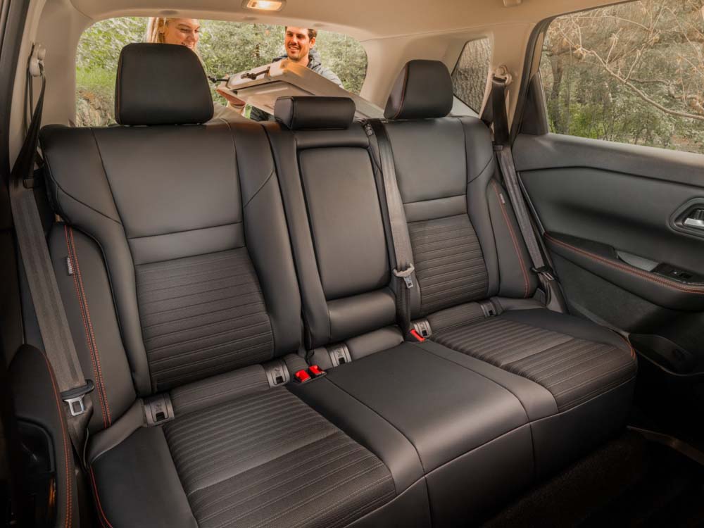 2025 Nissan Rogue Rock Creek edition-31