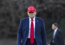 Trump se reunirá con su equipo para decidir si sigue enviando armas a Kiev