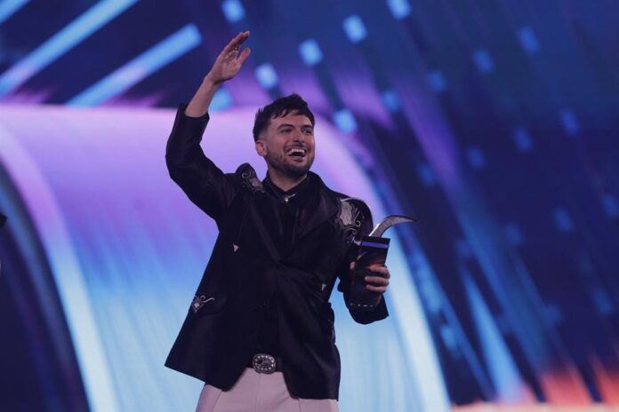 El representante de México, Kakalo, gana la gaviota de plata a la mejor canción este viernes El representante de México, Kakalo, gana la gaviota de plata a la mejor canción este viernes