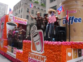 Con una agenda cargada de actividades la delegación de Puerto Rico que viajará al desfile de Nueva York carrozas en el Desfile