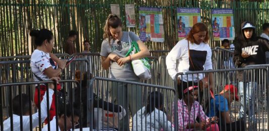 Estados Unidos acelera el proceso para retirar el estatus a refugiados en el país Migrantes