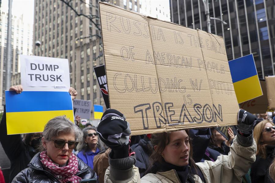 Protestan en Nueva York (2)