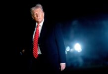 Trump vuelve a criticar al juez que ha bloqueado sus deportaciones sumarias Trump