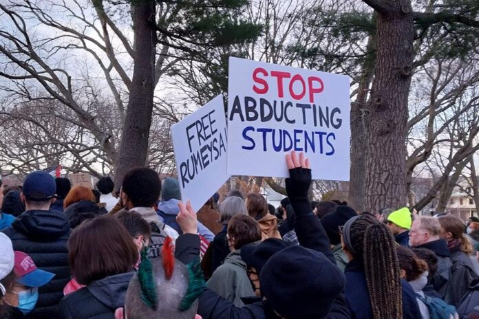 manifestación este miércoles, en la Universidad de Tufts, en Massachusett (1)