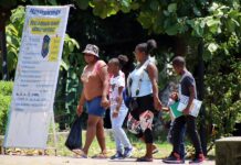 Indocumentados afrontan el dilema de inscribirse o no en el registro impuesto por Trump inmigrantes