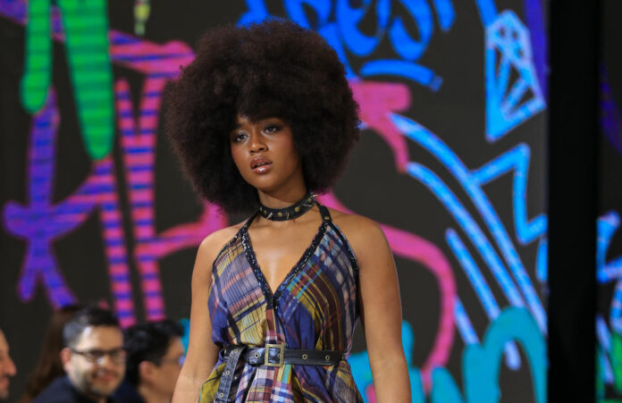 La moda ecuatoriana busca llegar a pasarela de Nueva York, en desfile con dominicana Azar