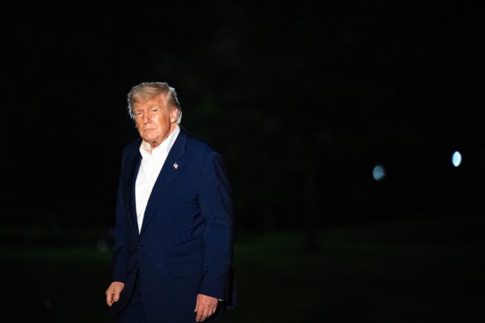 US President Trump arrives at the White House