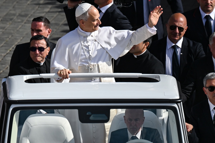 El Papa y el Rey Carlos III de Inglaterra se unen en oración por el cuidado del planeta en el Vaticano