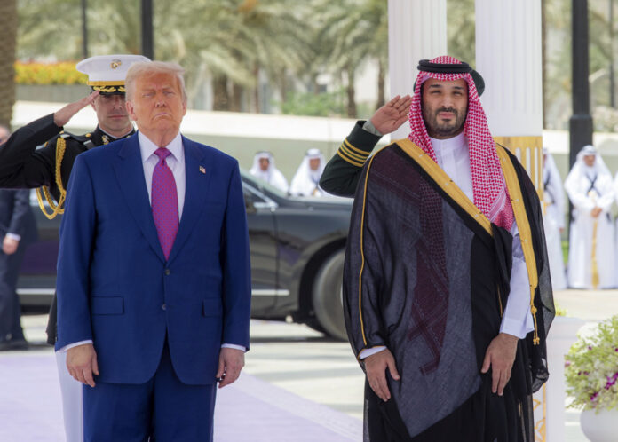 El presidente estadounidense, Donald Trump, viaja a Arabia Saudí