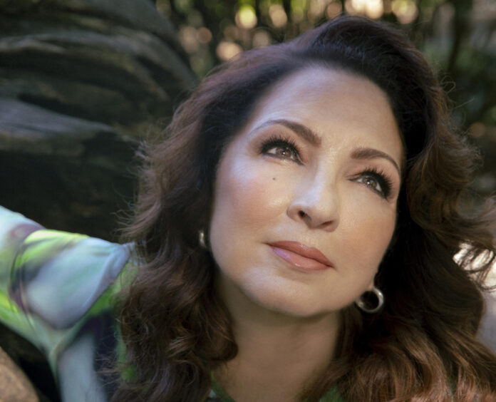 Gloria Estefan dice que celebrar las raíces latinas cobra ahora más importancia en EE.UU. Gloria Estefan