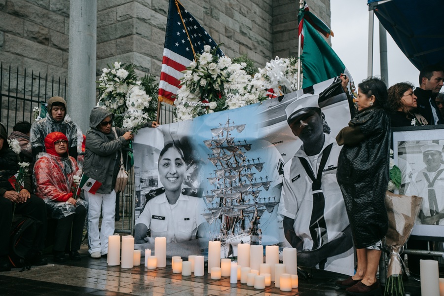 Nueva York recuerda a v&iacute;ctimas del Cuauht&eacute;moc