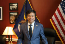 El legislador demócrata que busca destituir a Trump: "Fallar no es opción. Es un dictador" Shri Thanedar