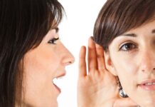 No es oír, es escuchar. No es ver, es observar escuchar