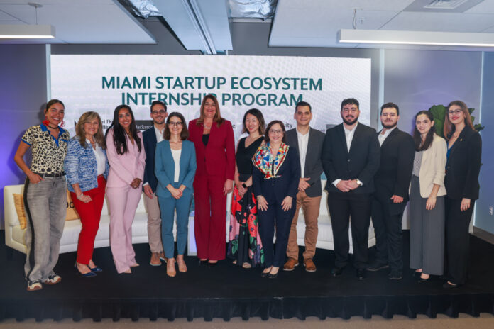El Miami Dade College lanza pasantías en empresas tecnológicas para estudiantes hispanos