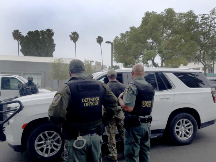 Otra jornada de redadas migratorias en Los Ángeles donde se esperan 30 días de operativos