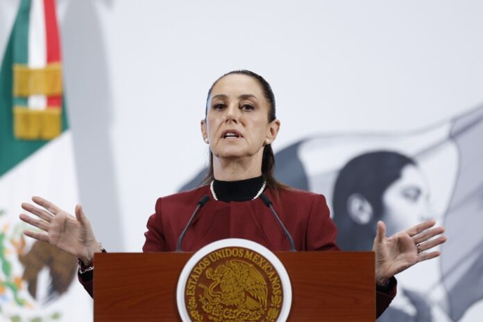 Sheinbaum critica como