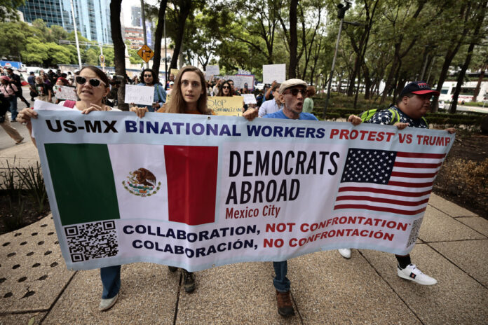 Ciudad de México se une a las protestas contra las redadas antinmigrantes en EEUU