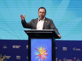 Canciller de Venezuela dice que su país ha sido víctima de "discursos de odio" de EE.UU.