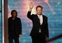 Musk sugiere que ha creado un partido político para "devolver su libertad" a EE.UU.