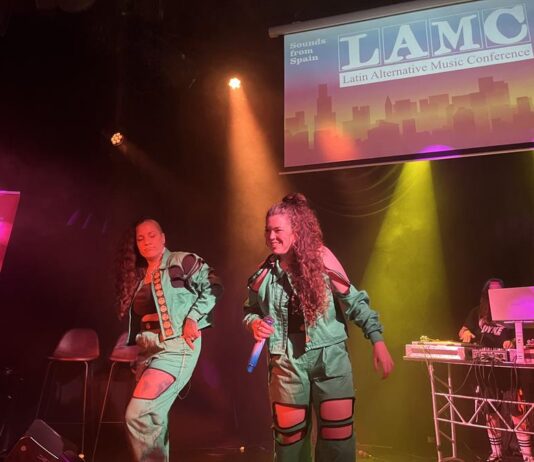 Conferencia de Música Latina Alternativa comienza en Nueva York con marcado acento español LAMC
