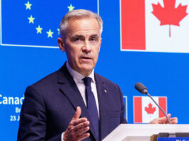 Trump amenaza con bloquear puente entre EE.UU. y Canadá por tensiones económicas Mark Carney,
