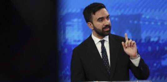 El izquierdista Zohran Mamdani virtual ganador de primarias para la Alcaldía de Nueva York