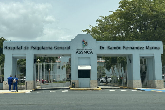 entrada del Hospital de Psiquiatría General, en San Juan