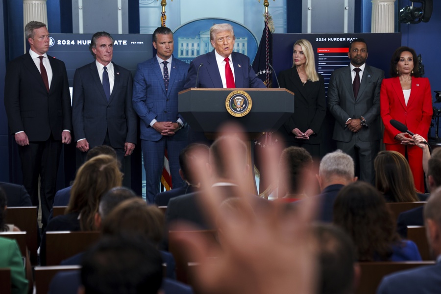 US President Donald Trump addresses the media at the White House Donald Trump