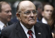 Rudy Giuliani, exalcalde de Nueva York, hospitalizado tras un accidente de automóvil Rudy Giuliani