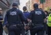 Nueva York demanda a alguacil de condado por incumplir nueva ley estatal de migración protesta