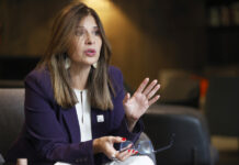 "El deterioro de la democracia en EE.UU. ha ocurrido muy rápido", alerta directora de IDEA La directora regional de IDEA Internacional, Marcela Ríos