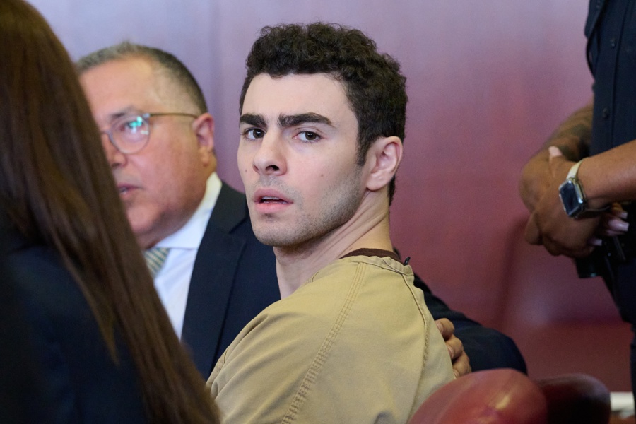 Luigi Mangione appears for hearing in Manhattan Supreme Court Luigi Mangione