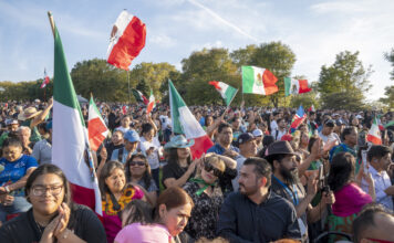 Los mexicanos de Nueva York celebran El Grito sin hacer demasiado ruido